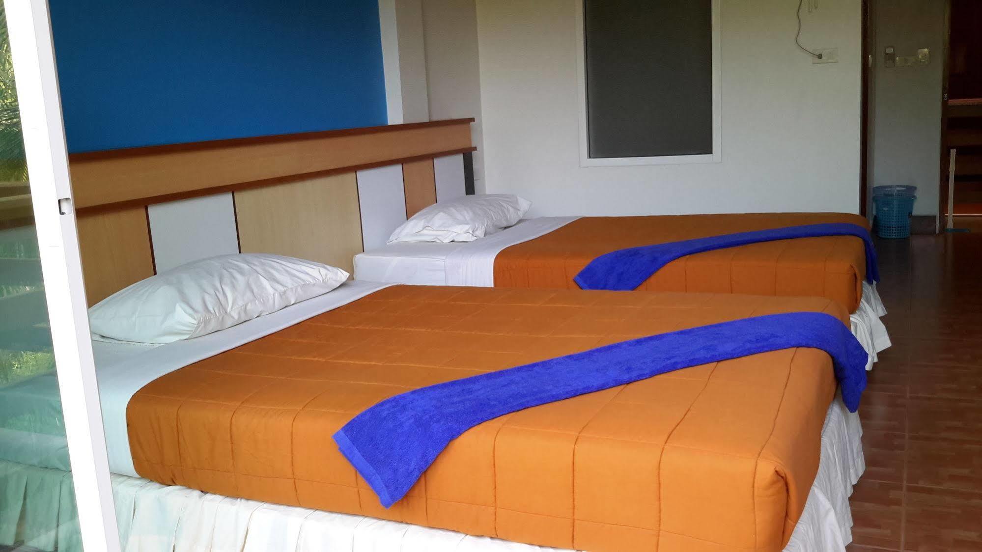 N.D.Hotel Ko Lanta Extérieur photo