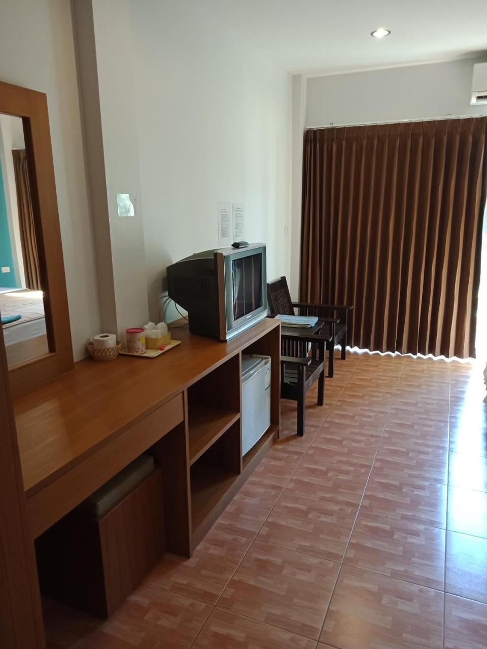 N.D.Hotel Ko Lanta Extérieur photo